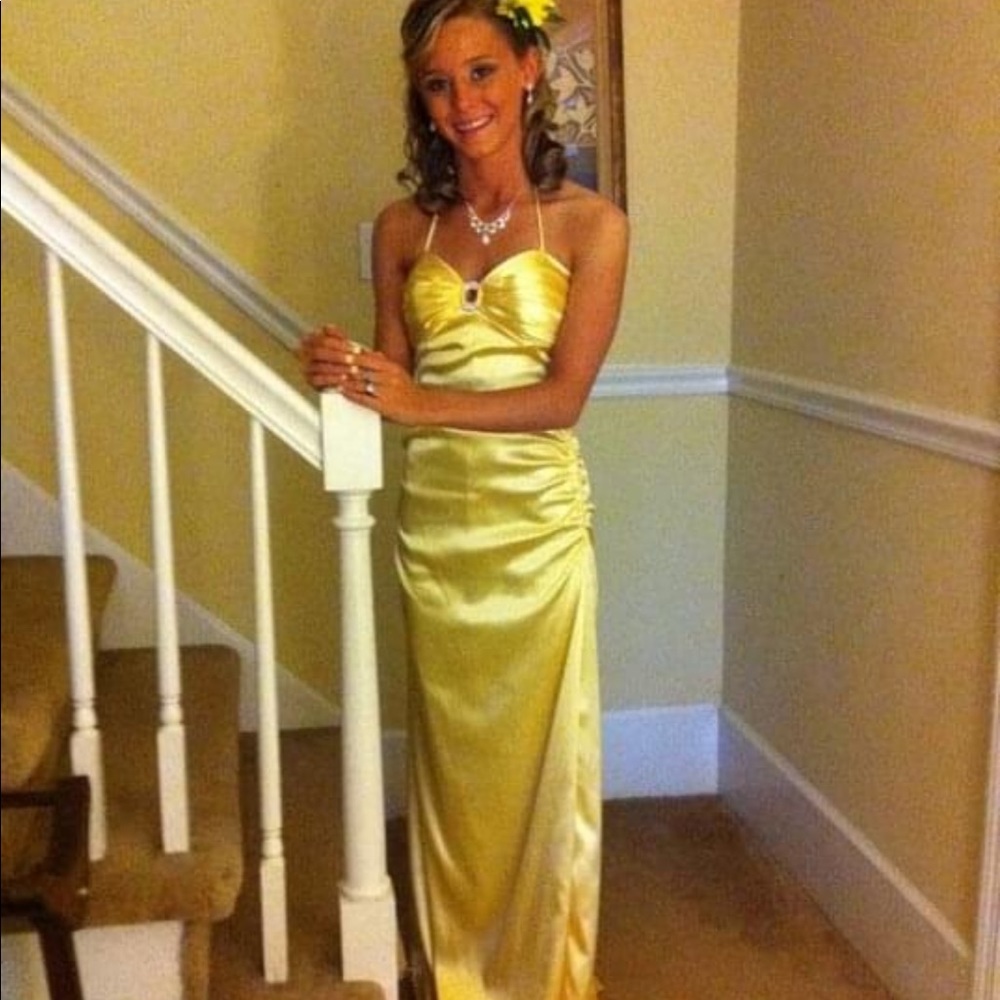 Prom dress
